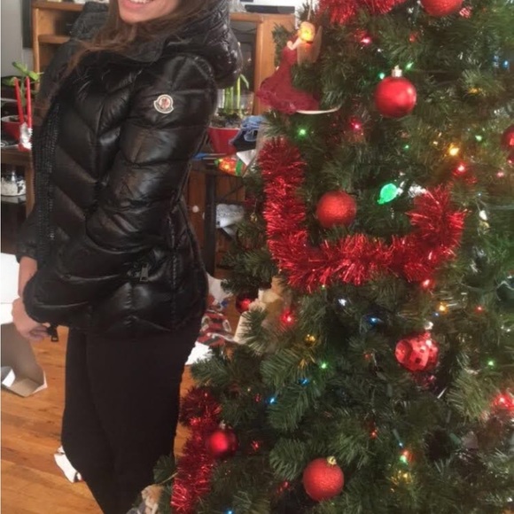 Moncler puffer - Picture 3 of 8